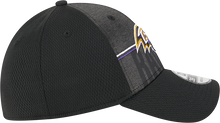 Load image into Gallery viewer, Baltimore Ravens New Era 2023 NFL Training Camp 39THIRTY Flex Hat - Black
