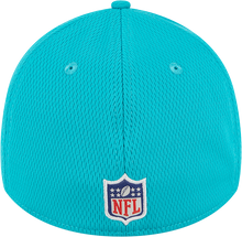 Load image into Gallery viewer, Miami Dolphins New Era 2023 NFL Training Camp 39THIRTY Flex Hat - Aqua
