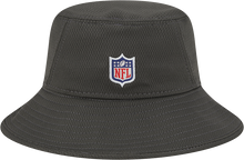 Load image into Gallery viewer, Tampa Bay Buccaneers New Era 2023 NFL Training Camp Stretch Bucket Hat - Pewter
