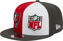 Load image into Gallery viewer, Tampa Bay Buccaneers New Era 2023 Sideline 9FIFTY Snapback Hat - Red/Pewter
