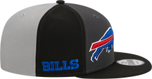 Load image into Gallery viewer, Buffalo Bills New Era 2023 Sideline 9FIFTY Snapback Hat - Gray/Black
