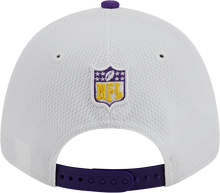 Load image into Gallery viewer, Minnesota Vikings New Era 2023 Sideline 9FORTY Adjustable Hat - White/Purple
