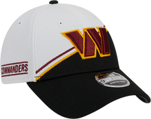Load image into Gallery viewer, Washington Commanders New Era 2023 Sideline 9FORTY Adjustable Hat - White/Black

