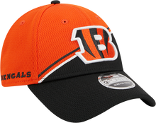 Load image into Gallery viewer, Cincinnati Bengals New Era 2023 Sideline 9FORTY Adjustable Hat - Orange/Black
