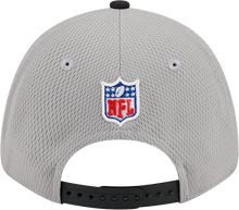 Load image into Gallery viewer, Buffalo Bills New Era 2023 Sideline 9FORTY Adjustable Hat - Gray/Black
