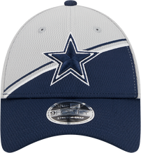 Load image into Gallery viewer, Dallas Cowboys New Era 2023 Sideline 9FORTY Adjustable Hat - Gray/Navy
