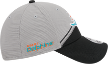 Load image into Gallery viewer, Miami Dolphins New Era 2023 Sideline 9FORTY Adjustable Hat - Gray/Black
