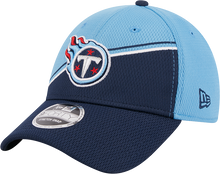 Load image into Gallery viewer, Tennessee Titans New Era 2023 Sideline 9FORTY Adjustable Hat - Light Blue/Navy
